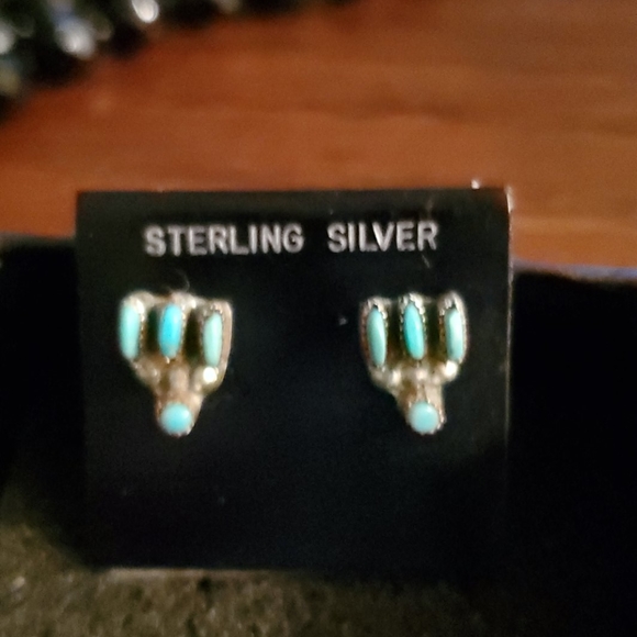 Jewelry - STERLING SILVER TURQUOISE EARRINGS